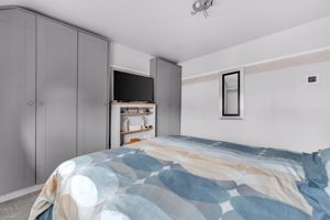 Photo 19- click for photo gallery